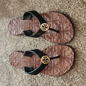 tory burch thora flip flop